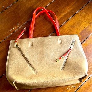 Steve Madden shrouded bag